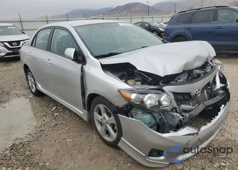 2011 Toyota Corolla Base z USA, uszkodzony, nr VIN 2T1BU4EE0BC648682